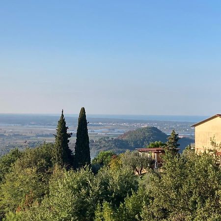 منزل الضيف Corsanico-Bargecchia  في La Casina Delle Rondini المظهر الخارجي الصورة